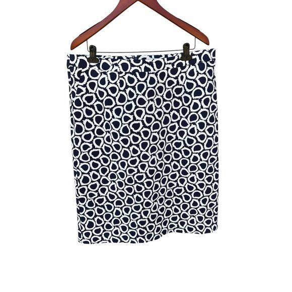 Boden woman’s 16R Pencil A line Skirt Geometric Print Blue & White career New - Picture 3 of 6